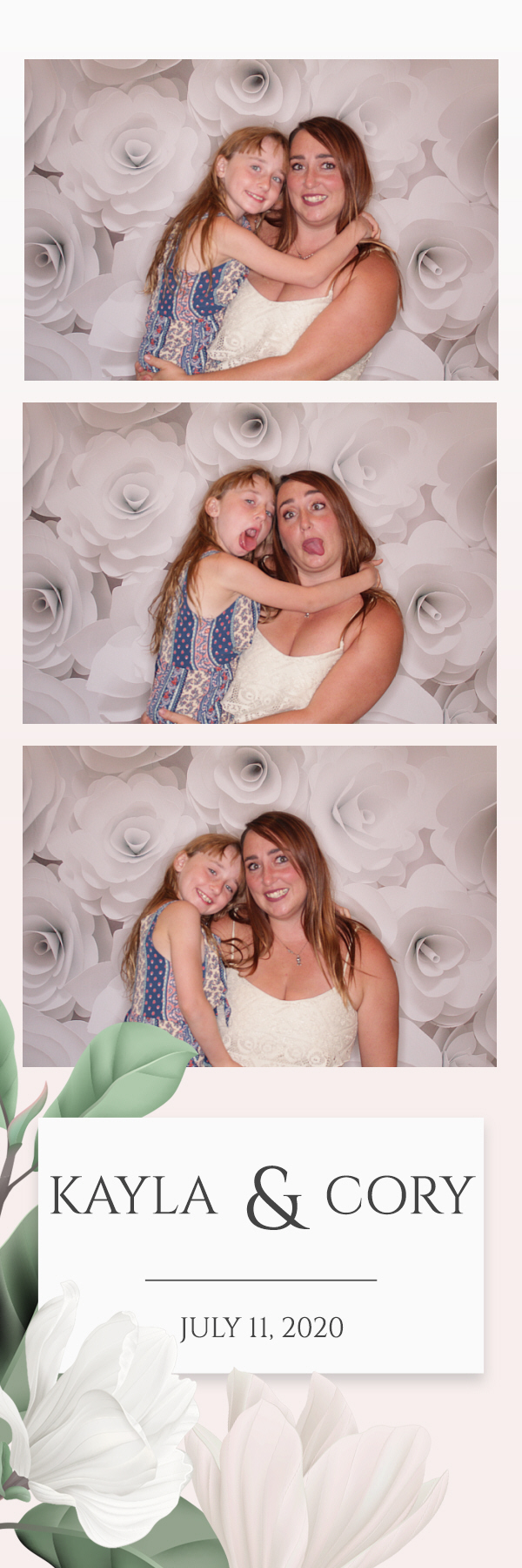 Kayla and Cory Wedding | View more photos from the event at gallery.photoboothbillings.com/u/PhotoBoothBillings/Kayla-and-Cory-Wedding